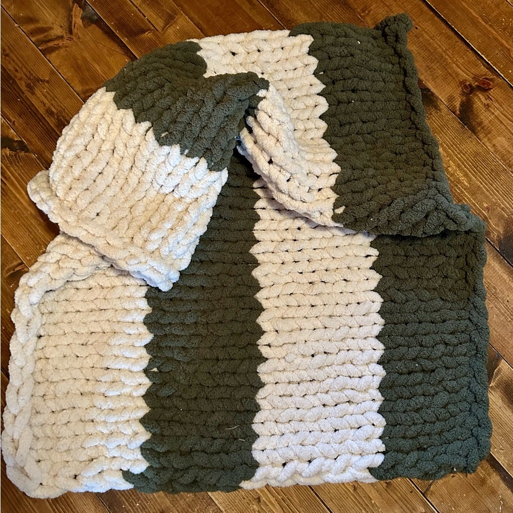 Handmade Chunky Knit Blanket